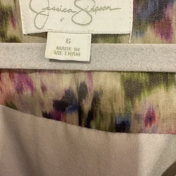 Jessica Simpson Long Sleeve Floral Dress - Picture 7 of 7